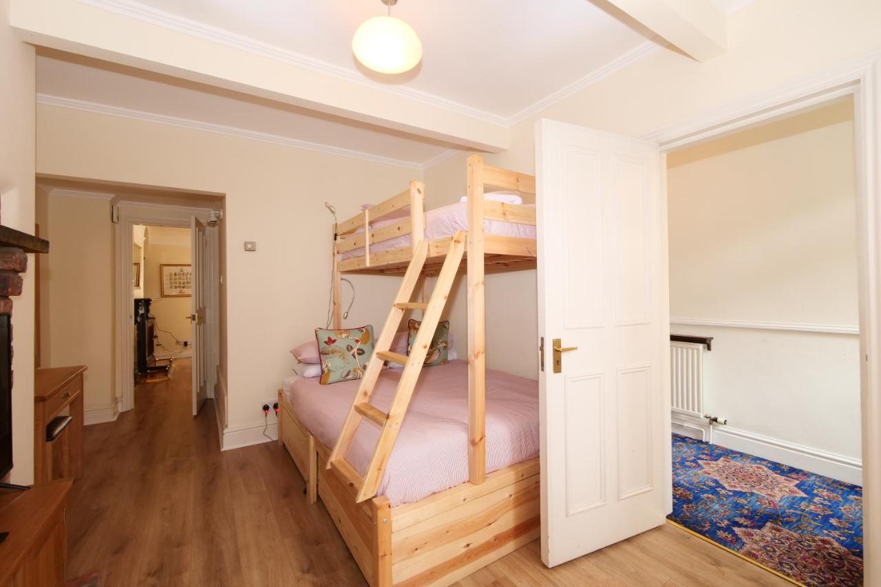 Villa Stodham House With Minster Views! York Esterno foto
