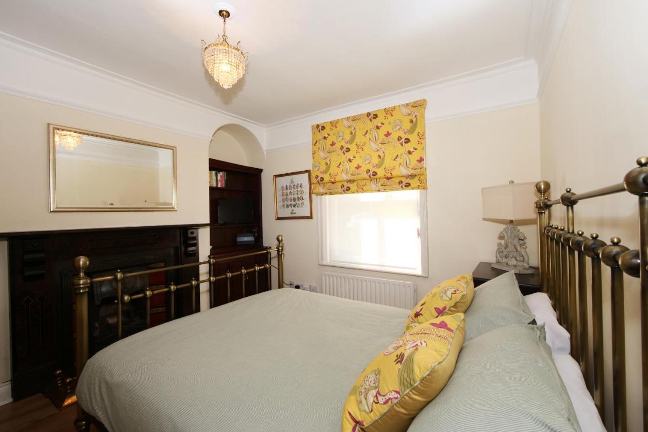 Villa Stodham House With Minster Views! York Esterno foto