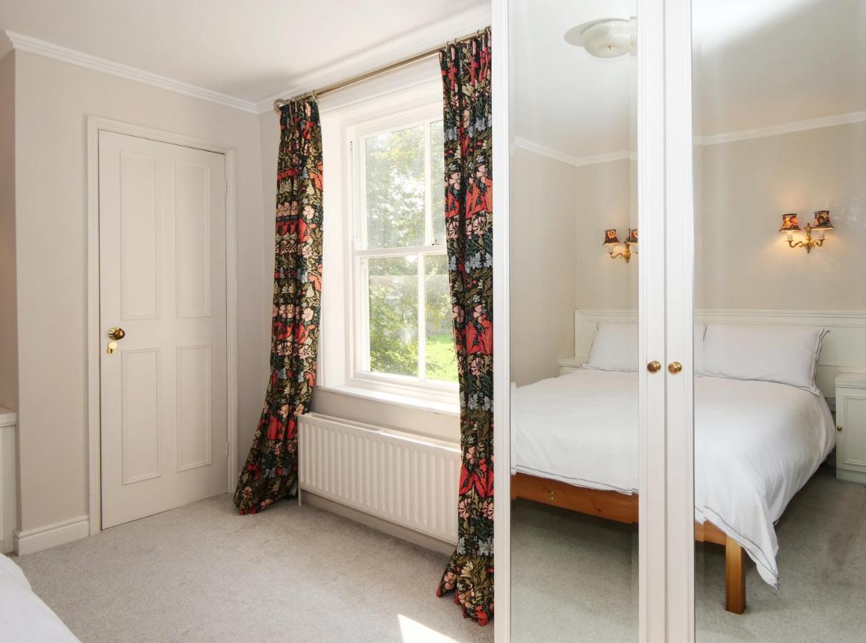 Villa Stodham House With Minster Views! York Esterno foto